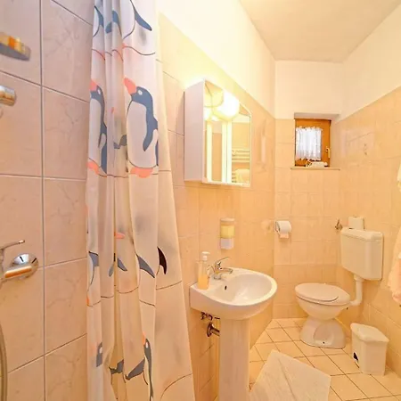 Holiday Homes In Rabac 36078 Hébergement de vacances *