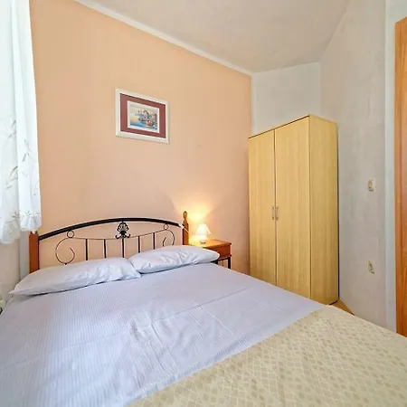 Holiday Homes In Rabac 36078 Hébergement de vacances