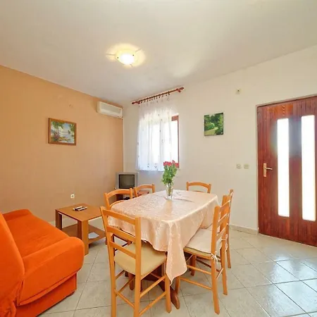 Holiday Homes In Rabac 36078 *